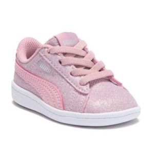 Puma sneaker for toddler girls